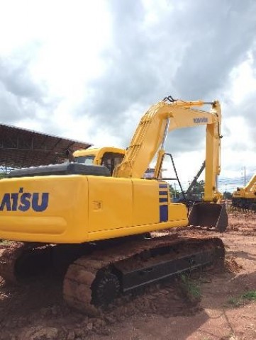 ขายรถแบคโค KOMATSU PC200-6