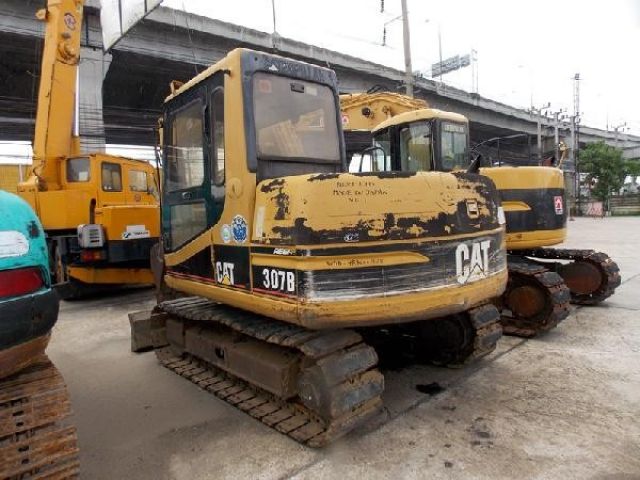 ขายรถแบคโฮ CAT 307B 4RW00438