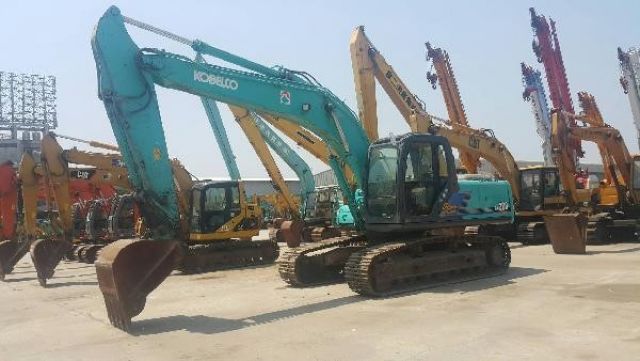 ขายรถแบคโฮ KOBELCO SK200-6-YN10-40315