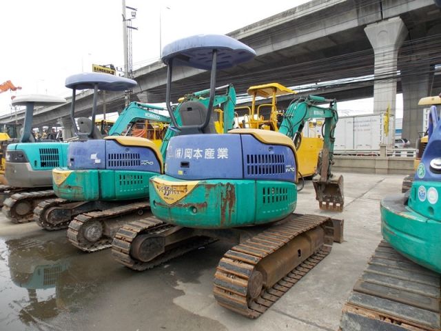 ขายรถแมคโค KOMATSU PC35MR-1-4161