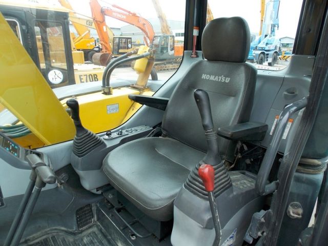 ขายรถแมคโค KOMATSU PC78US-6NO-10988