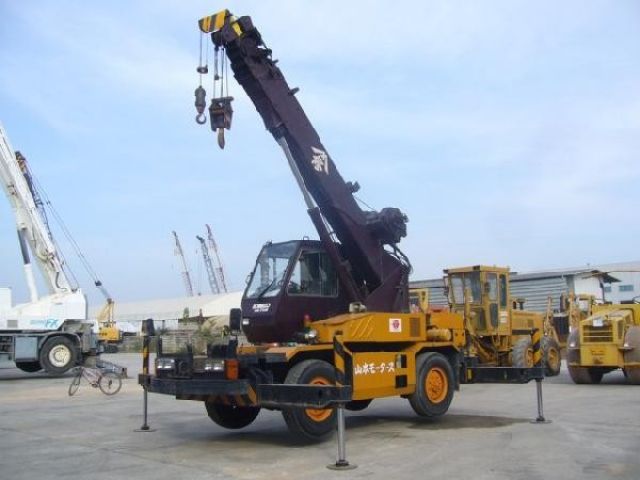 KOBELCO RK70M-EN10594?