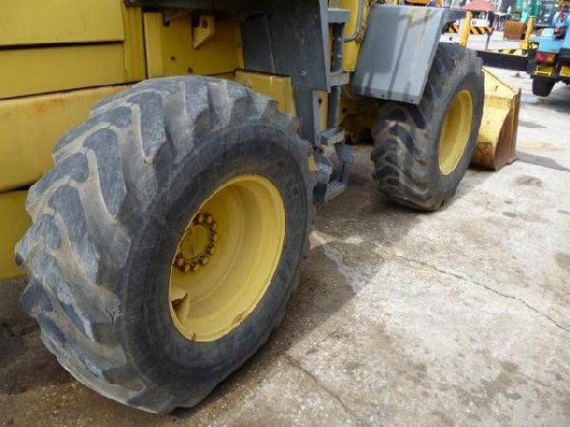 ขายรถตักล้อยาง KOMATSU WA100-3 Serial no.60328