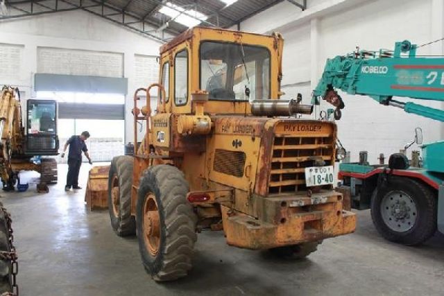 ขายรถตักล้อยาง KOMATSU JH30B-7010