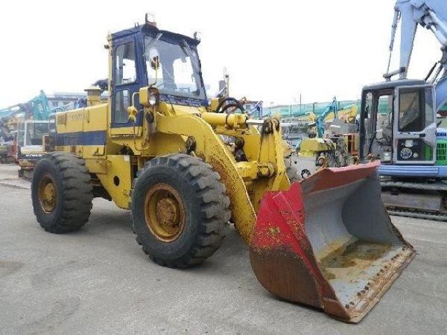 ขายรถตักล้อยาง “KOMATSU” 530B-50130