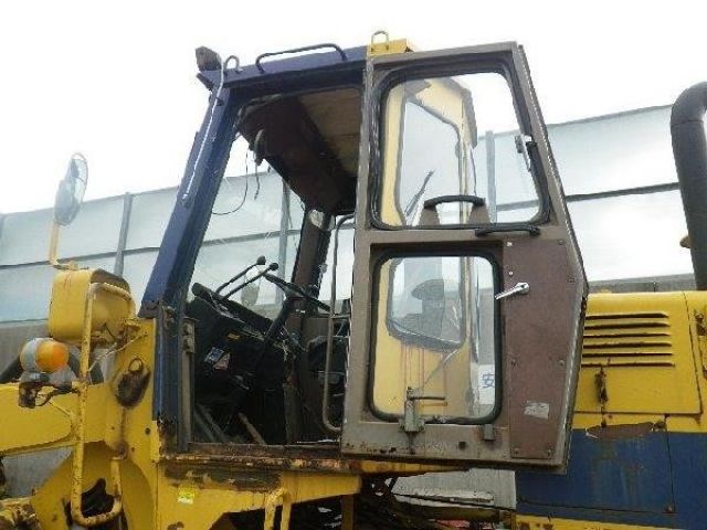 ขายรถตักล้อยาง “KOMATSU” 530B-50130