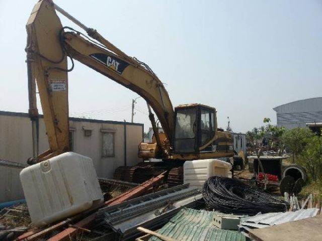 ขายรถแบคโฮ CAT 320B 5BR00277