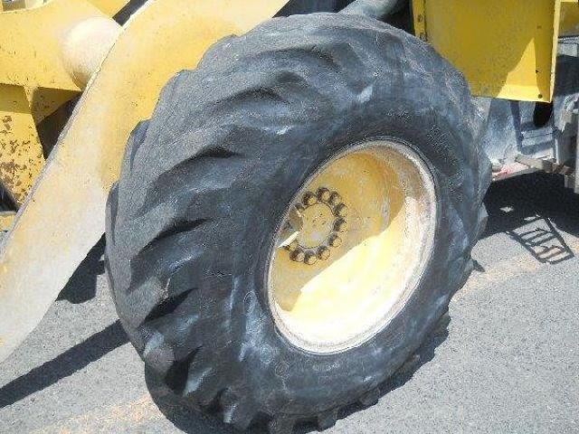 ขายรถตักล้อยาง KOMATSU WA100-5