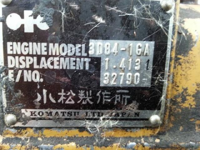 ขายเครื่อง KOMATSU 3D-84 สำหรับ PC30-6