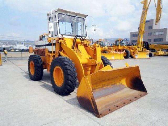 ขายรถตักล้อยาง KOMATSU 515-10445