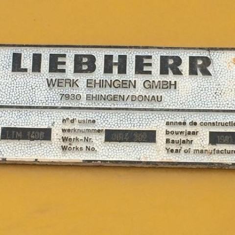 ขายรถเครนขนาด 400 ตัน Liebherr Allterrain LTM1400 Yr 1991‏