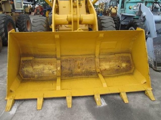 ขายรถตักล้อยาง KOMATSU WA 300-1