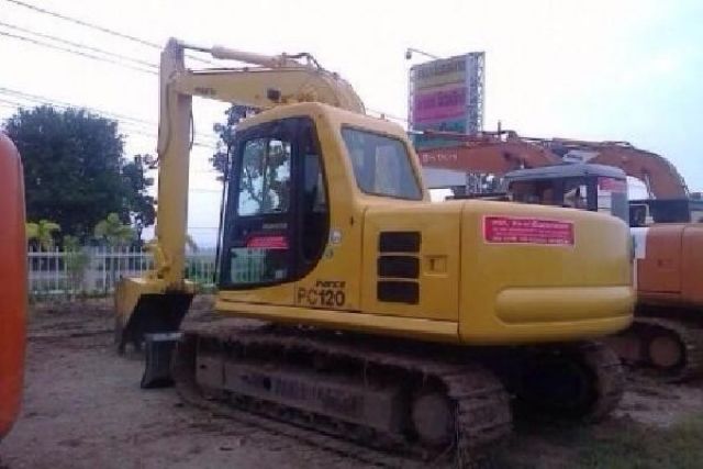 Komatsu PC120-6OE