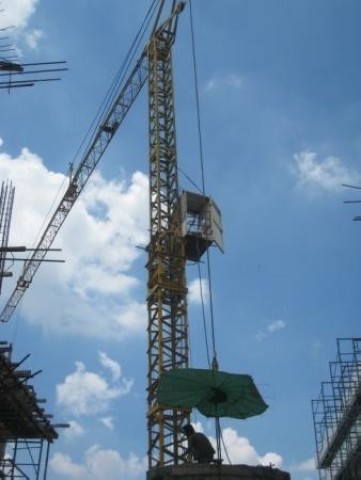 ขาย Tower crane มือสองราคาต่อรองกันได้