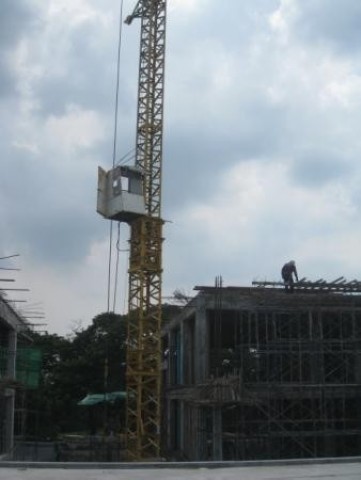 ขาย Tower crane มือสองราคาต่อรองกันได้