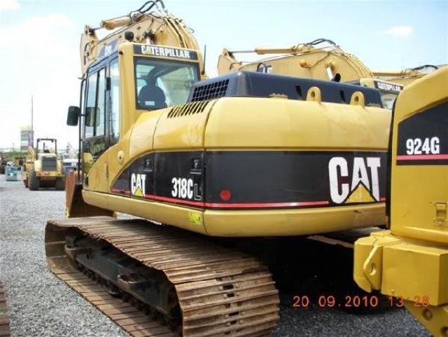 ขายรถขุด18ตัน CAT รุ่น 318CL สภาพเยี่ยม (HE-0000018)