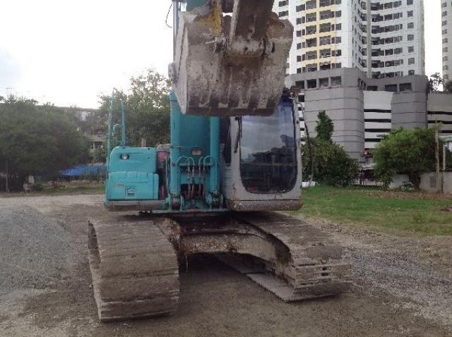 รถขุดKOBELCO SK200 MARK6