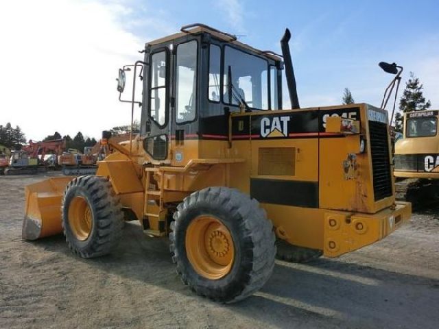 รถตักล้อยาง Caterpillar 924F สต็อกเรา จากญี่ปุ่น สนใจโทร. 080-6565422 (หนิง)