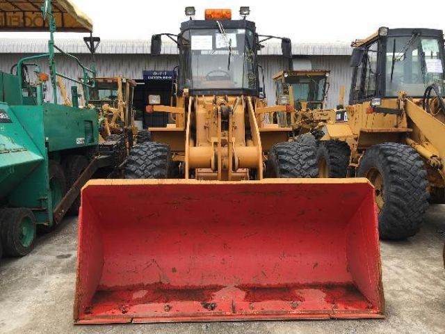 รถตักล้อยาง Caterpillar 910F #1YK-02448 สต็อกนำเข้าจากญี่ปุ่น โทร. 080-6565422 (หนิง)