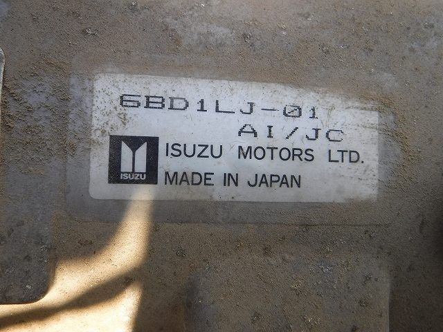 รถบด 7 ล้อยาง SAKAI T2 #21285 ปี1992 3275ชั่วโมง เครื่องยนต์ : Isuzu 6BD1