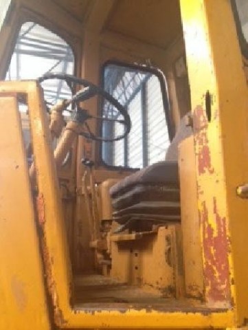 ขายด่วน!! รถตักล้อยาง Caterpillar 920 S/N: 41J3231 นำเข้าเองจากยุโรปค่ะ