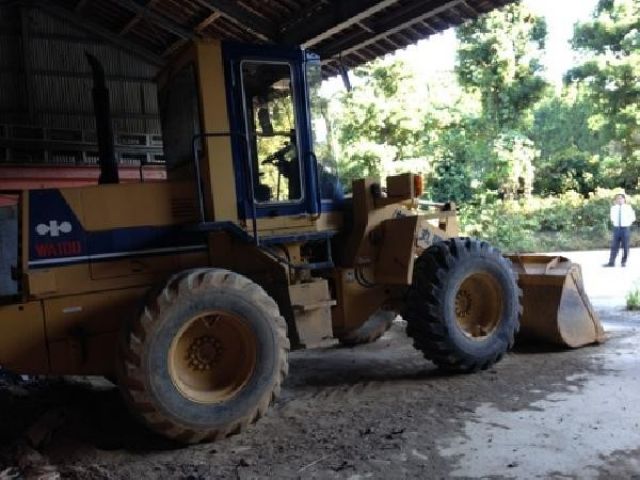 รถตักล้อยาง Komatsu WA100-1 #30605 สภาพดี รถญี่ปุ่น สนใจโทร. 080-6565422 (หนิง)