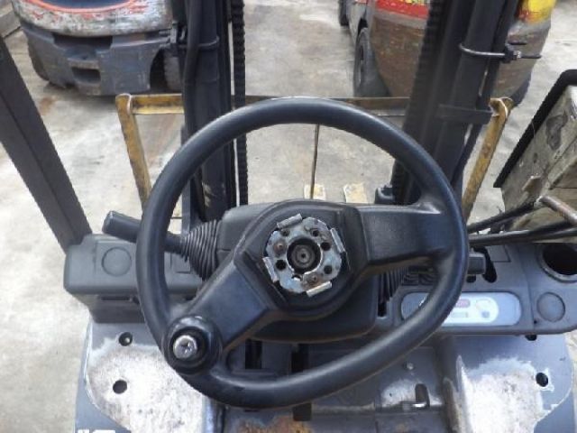 ฟอร์คลิฟต์ 2.5 ตัน TCM FD25T3 #2N506222 Diesel/ Auto/ เสาสูง 4 ม. Forklift สนใจโทร. 080-6565422 (หนิง)